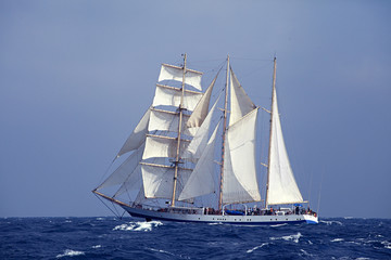 Fototapeta na wymiar Tall ship in the sea