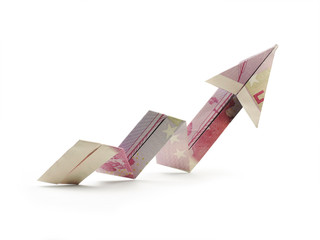 origami arrow of five hundred banknote