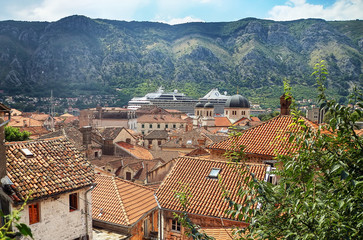 Fototapeta na wymiar view of Kotor, Montenegro
