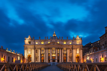 Obraz premium Saint Peter cathedral in Rome Italy