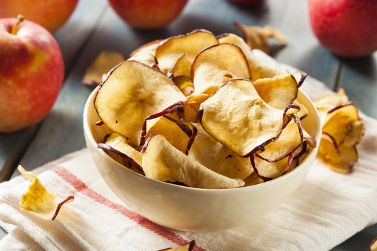 Baked Dehydrated Apples Chips
