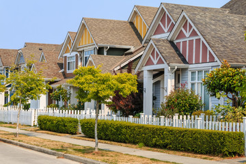 Modern Houses