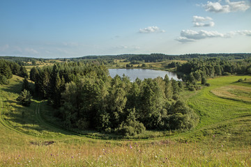 Lake in the trees