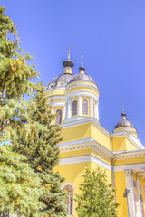 Fototapeta na wymiar Spaso-Preobrazhensky Cathedral Rybinsk
