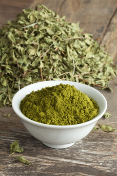 Moroccan Henna Leaves And Powder