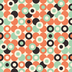 Seamless pattern with large circles.