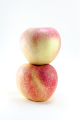 Isolated apples