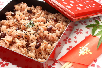 赤飯　祝宴　お祝い　食事
