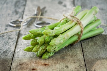 bundle of of ripe organic asparagus