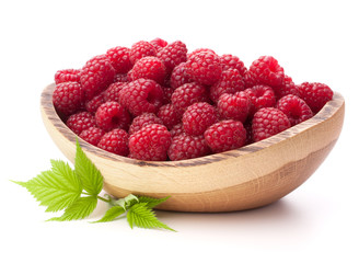 raspberries in wooden bowl