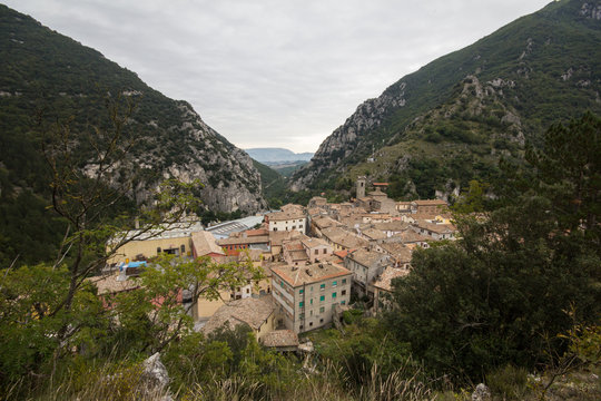 Pioraco, il paese della carta