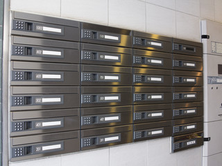 マンションの郵便受け