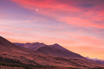 Obraz na płótnie Canvas View of mountain rang in twilight