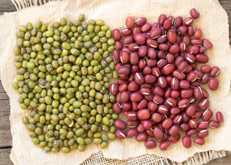 Azuki beans and mung beans
