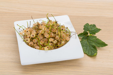 White currant