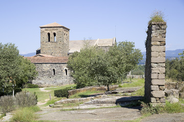 Fototapeta na wymiar Sant Pere de Casserres monastery, Spain