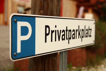 schild privatparkplatz II