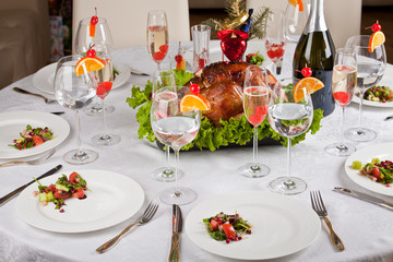 Garnished roasted turkey