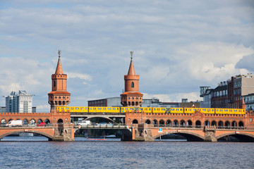 Fototapeta na wymiar Oberbaumbrucke bridge across the Spree river in Berlin