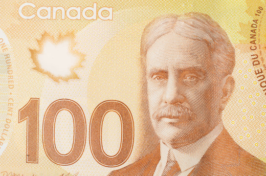 100 canadian dollar bill 50 hi-res stock photography and images