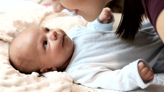 baby boy with mummy - close up.FULL HD