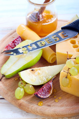 Cheese, figs, pear and honey