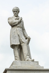 Fototapeta premium Statua di Giuseppe Mazzini, risorgimento, Pisa
