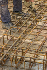Ironworker install rebar 4
