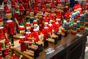 Gift Pinocchio on market in Italy