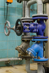 Obraz premium Pressure valves in gas boiler room