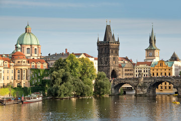 Fototapeta na wymiar Vltava river and Charles bridge, Prague, Czech republic