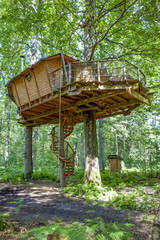 Cabane dans les arbres_4 © Jean-Paul Comparin