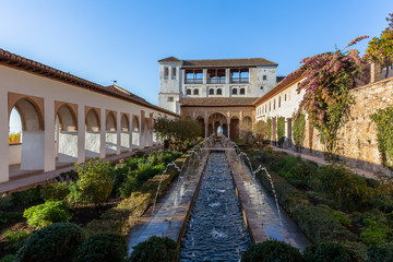 Fototapeta na wymiar Alhambra palace