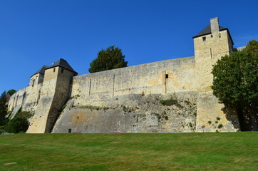 Fototapeta na wymiar Château ducal de Caen (Normandie)