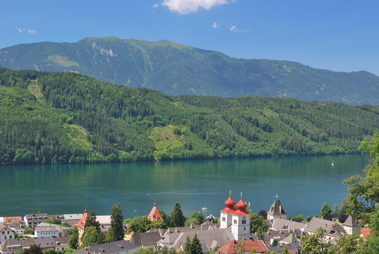 der beliebte Urlaubsort Millstatt am See am Millst&auml;tter See