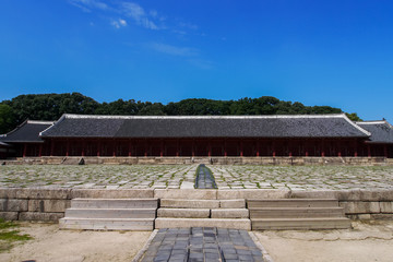 Naklejka premium Jongmyo (宗廟), World Heritage shrine in Seoul, Korea