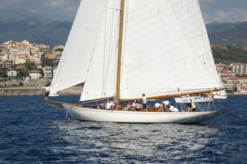 Fototapeta premium Ancient sailing boat during a regatta at the Panerai Classic Yac