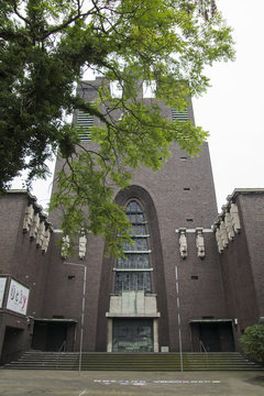 Heilig-Kreuz-Kirche in Gelsenkirchen-&Uuml;ckendorf, NRW, Deutschland