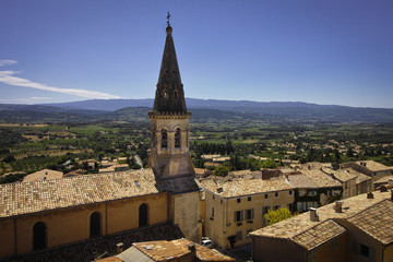 Fototapeta na wymiar St Saturnin des Apt, Provence