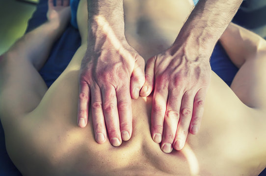 acupuncture  massage