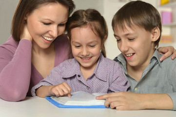 Fototapeta premium Mother with her kids
