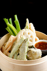 Real Japanese tempura with vegetables © Visionsi