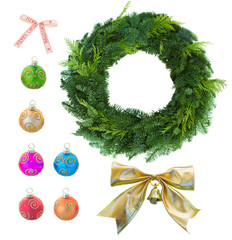 christmas set with green christmas wreath © neirfy
