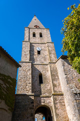 Fototapeta na wymiar Eglise Saint-Corneille Puycelsi