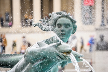 Brunnen am Trafalgar Square in London