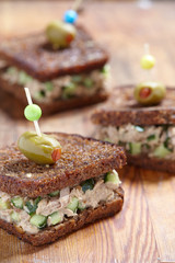 Tuna salad sandwich