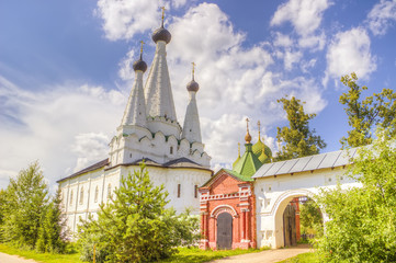 Fototapeta na wymiar Russia Alexeevsky monastery Uglich