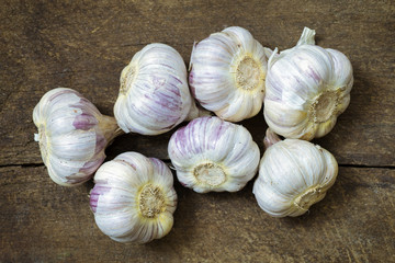 garlic bunches