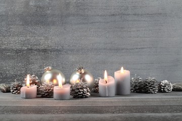 Kerzen, weihnachtlich