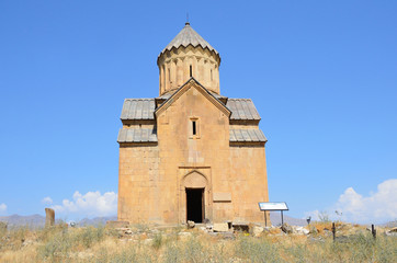 Церковь Сурб Аствацацин в селе Арени в Армении, 1321 год